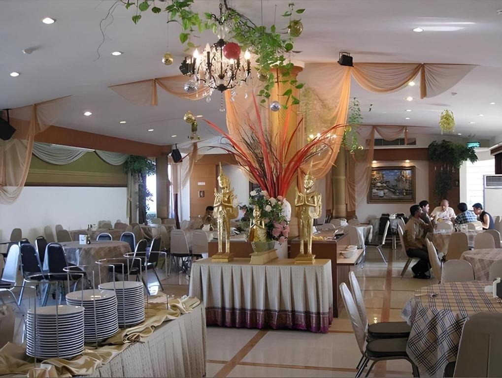 هتل هووارد اسکوئر بوتیک